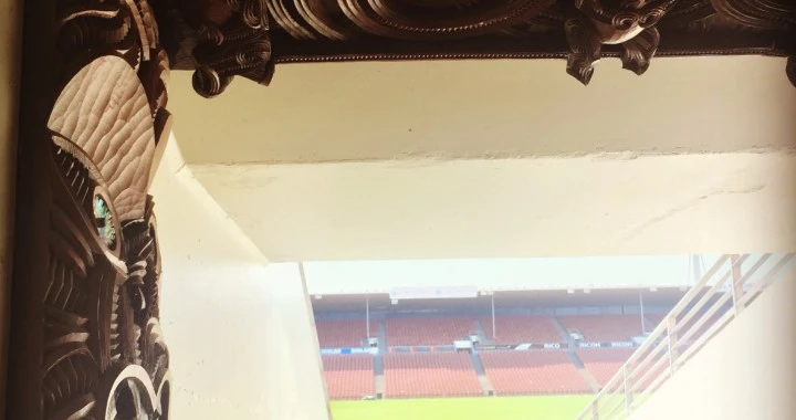 Players Tunnel Carvings