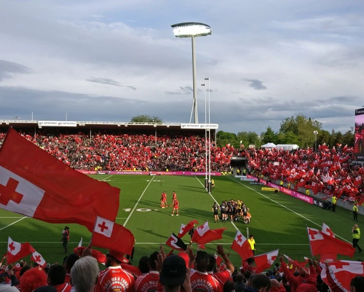 968 Cellphone Tonga Kiwis 11Nov2017.jpg