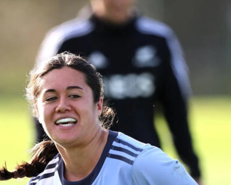 p 00152035 FocusFillWyItMC4xOCIsIi0wLjU3IiwxMTAwLDQzMF0